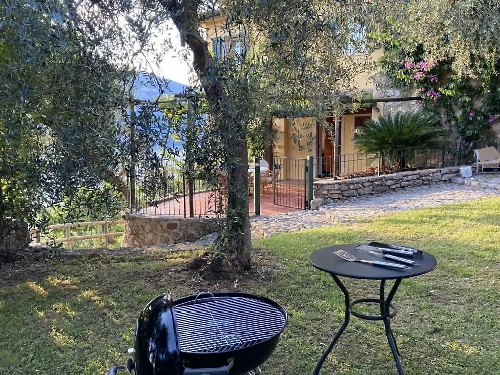Casa Oliva Comfortable Holiday Residence Castelletto Di Brenzone 0*,  Italy